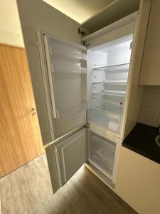 Peaceful chalet with free parking and bikes