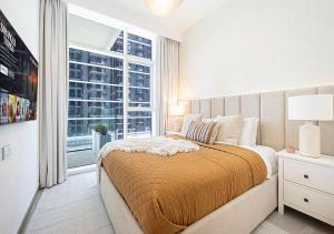Luxury 2 BR Missoni Building Canal & Pool View
