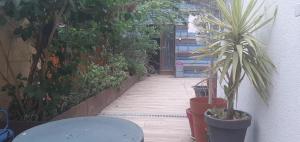 Jardin de plantes centre-ville résidential Botanical garden residential down-town