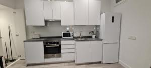 Seasonal Living Cozy Stay