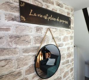 Appartements Les Apparts du Pont Vert - lit double - WiFi - tout inclus - 4 : photos des chambres