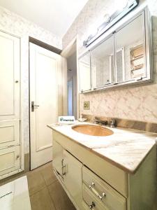 Maravilhoso Dois Quartos em Copa