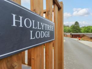 Hollytree Lodge