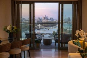 Master Class Three bedroom Apartment with Panoramic Views