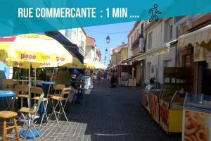 Appartements Studio GIGI 50 m mer climatisation plein centre : photos des chambres