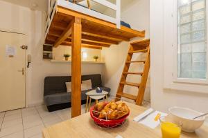 Appartements Studio GIGI 50 m mer climatisation plein centre : photos des chambres