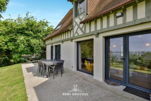 Villas Villa Biloba - sea view and beach access 10 People : photos des chambres