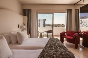  The Twist & Go Room - Entrance to Ushuaia Club Included room in Ushuaia Ibiza Beach Hotel - Adults Only