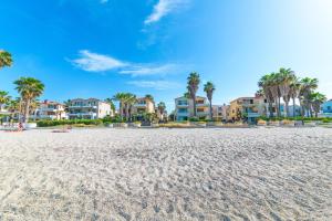 ICONIC Marévia Beachfront Pefkohori