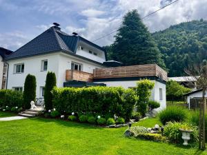 Ferienwohnung Auszeit Döbriach - 3hvězdičkové hotely ve městě Döbriach