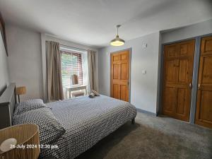 Spacious Farmhouse between St Agnes & Porthowan