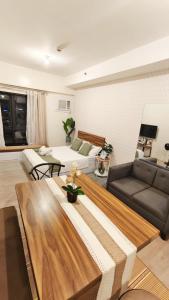 Deluxe One Bedroom Suite by Christine Suites infront of Trinoma Mall