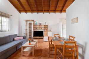 Montaña De Aguarijo El Hierro