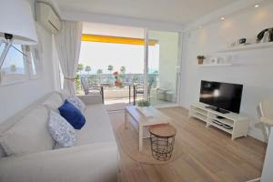 1-Bedroom Apartment with Spectacular Marina & Sea Views in Marbella