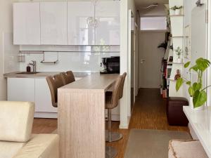 Stylish Urban Apartment in the Heart of the HafenCity