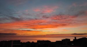 Appartements Bright Rooftop F3 Terrace Sea & Mountain View : photos des chambres