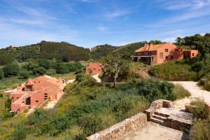 Vale Palheiro Earth Resort - Soft Opening - Ubytování bez kategorie ve městě Aljezur