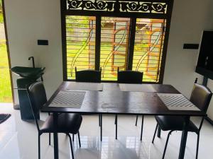 Moorthy villa guest house