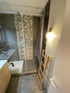 Appartements Studio 18 - Parking & proche lac : photos des chambres