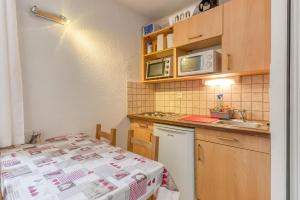 Appartements Les Lys Oranges : photos des chambres