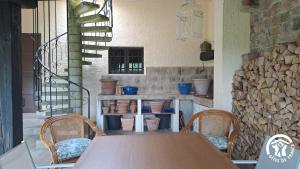 B&B / Chambres d'hotes L-oree de la gresigne : photos des chambres