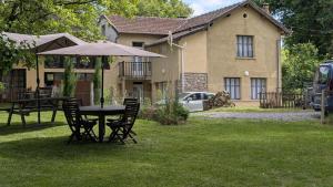 Maisons de vacances Le chalet des apiculteurs : photos des chambres