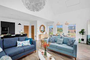 5 The Vista- Hot Tub - Pet Friendly - Pool