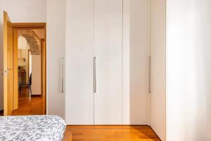 Modern Apartment in La Spezia with Stunning Views - 75 m²