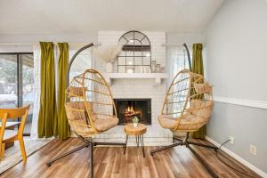 Enjoy Games at Designer 3BR w Fenced Backyard