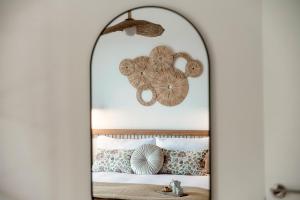 Moonlight - by MyHomeInComo