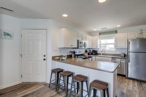 3800 Island Drive - Lunas Ocean Lookout