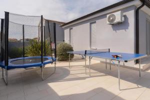 Villa Maas for 10 people near Pula with salt - water pool & pet friendly