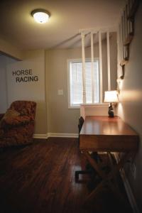 1939 Four Bed Rustic Escape by Casino