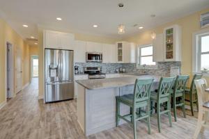 946 New River Inlet Road - Seaside Rendezvous