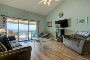 Surf Condos 132