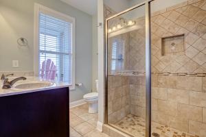 301-E Mandalay Bay - How Sweet The Sound