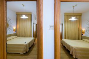 Economy Double Room - Single Use room in Hotel Terminal - Caroli Hotels