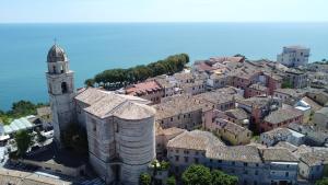 Conero Holiday Home "Borgo & Mare"