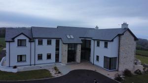 Serene Luxurious Haven with Sea Views Letterkenny Rooms