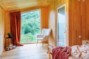 Cabana Magic Pine Nest