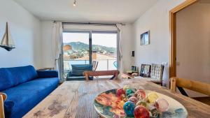 Apartamento con piscina comunitaria