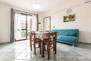 GuestHost - The travelling Suitcase img11