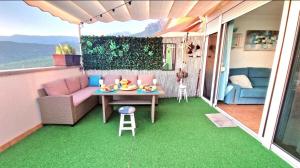 Vintage Meson Ocean View