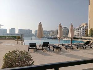 Vacationer Holiday Homes I Magnificent 2 Bedroom l Close to Beach l Port De La Mer