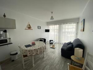 Studio Les Mouettes, vue mer, quartier des Présidents