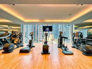 Vacationer Holiday Homes I Stunning 1 Bed l Pool Access l Prime Marina Location