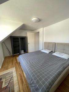 Appartements Charmante petite maison : photos des chambres