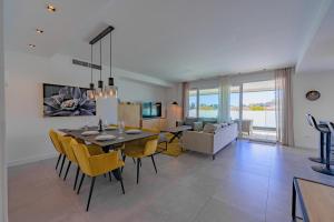 Beautiful 4 bedroom apartment in Cala Serena La Cala de Mijas
