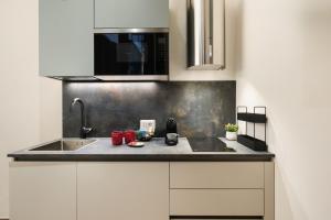 Elegant Apartment Minelli Navona by GHOR