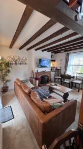 Sunny Hill Cottage Milford with fabulous views near Belper Duffield - 4hvězdičkové hotely ve městě Belper